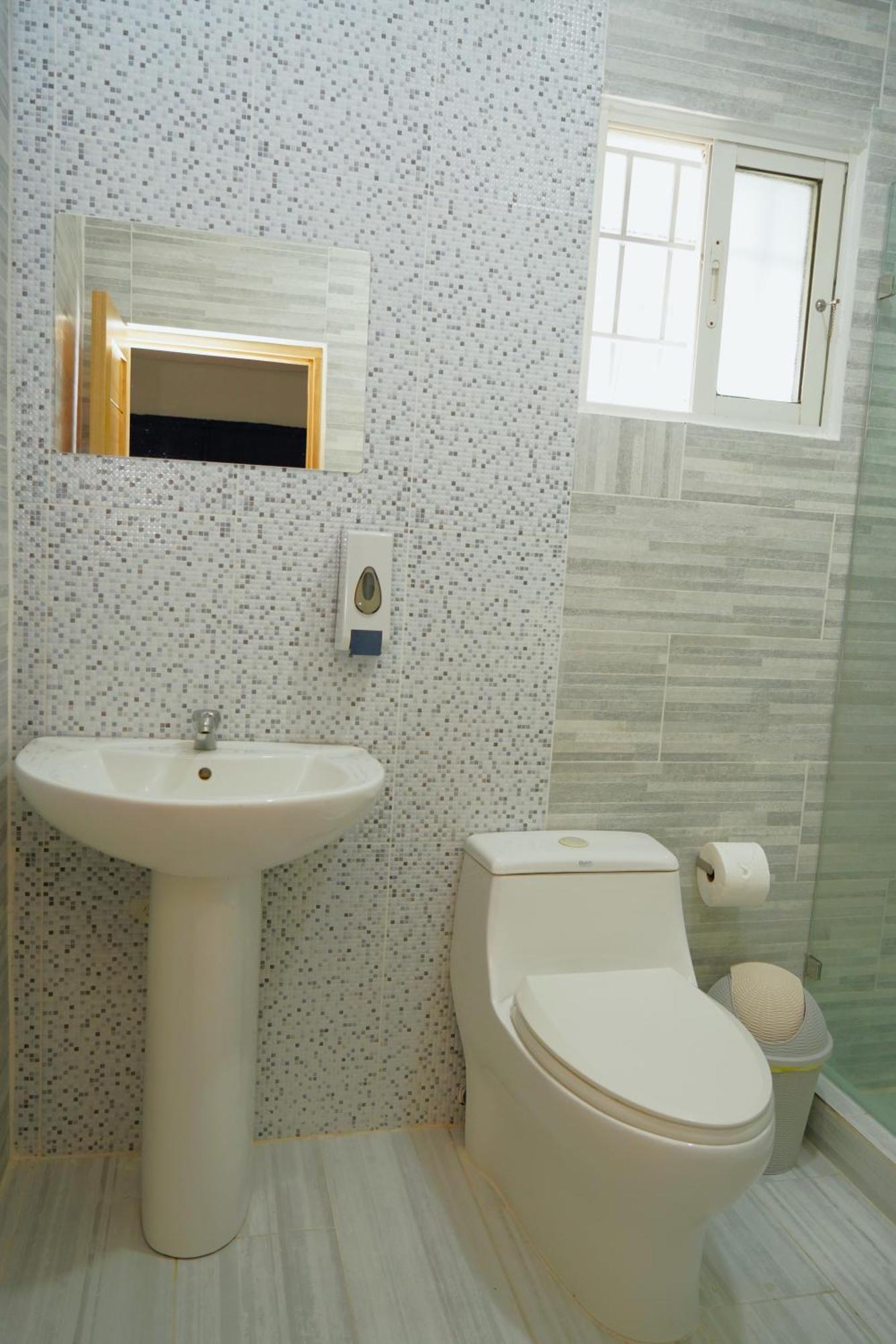 Triple Room,1548158398:JPEG